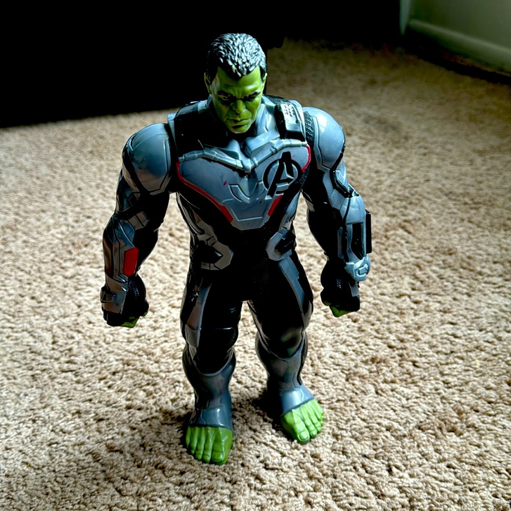 Marvel Avengers Endgame 6 inch Figure Team Suit Hulk Action Figure